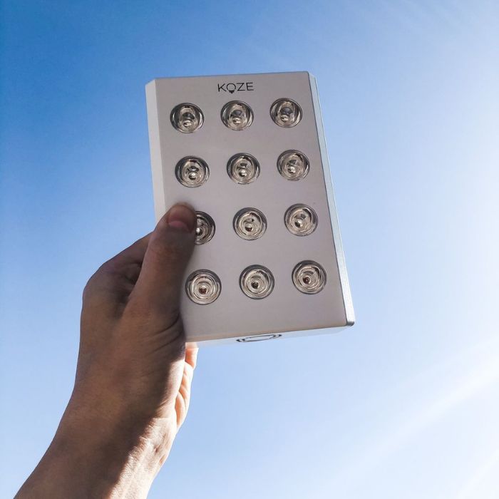 KOZE Mini Red Light Therapy device, highlighting its convenience for skin and health treatment.